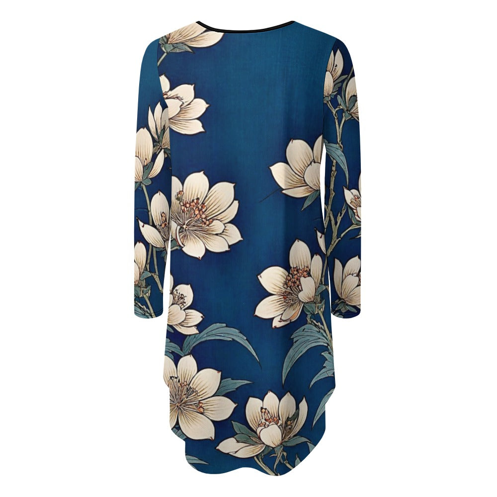 Long-sleeved dress
